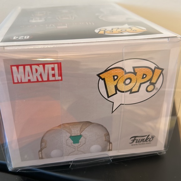 NIB THE VISION 824 FUNKO POP DIAMOND COLLECTION BAM EXCLUSIVE 🔥 - Picture 6 of 7
